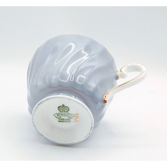 Aynsley Bone China Teacup and Saucer, Gray Swirl - Picture 12 of 13